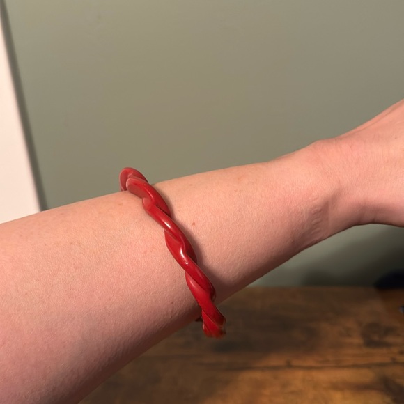 Vintage Plastic Bangle Bracelet, Red, Twisted, Braided, Curvy, Retro, Boho - Picture 2 of 7